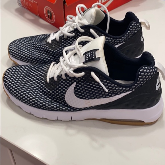 Nike air max motion LW SE - Picture 2 of 4
